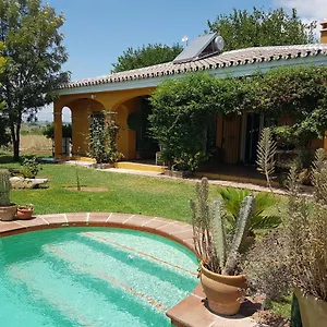 https://finca-la-gallina-blanca.1costadelsol.com